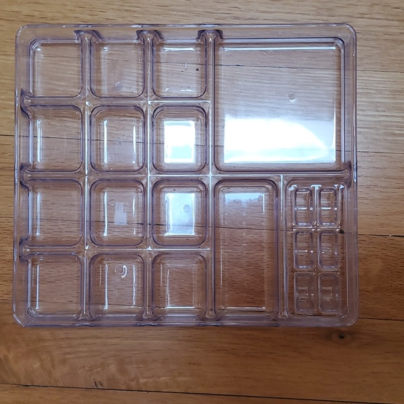 Clear Acrylic Jewelry Organizer Trays - Set of 2 - Picture 3 of 7